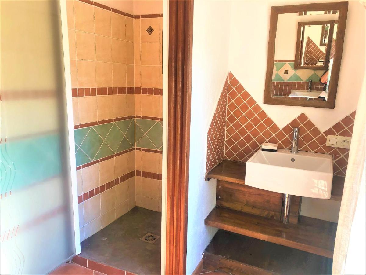Gite De Groupe 9Ch Ou 3 Gites Independants De 3Ch - Patio Et Piscine Interieure Chauffee Toute L'Annee Vallon-Pont-d'Arc Ngoại thất bức ảnh