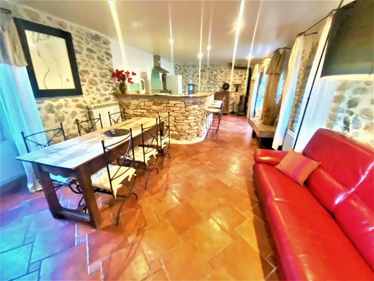 Gite De Groupe 9Ch Ou 3 Gites Independants De 3Ch - Patio Et Piscine Interieure Chauffee Toute L'Annee Vallon-Pont-d'Arc Ngoại thất bức ảnh