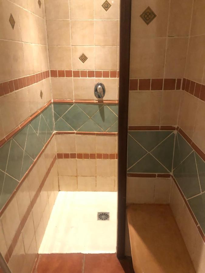 Gite De Groupe 9Ch Ou 3 Gites Independants De 3Ch - Patio Et Piscine Interieure Chauffee Toute L'Annee Vallon-Pont-d'Arc Ngoại thất bức ảnh