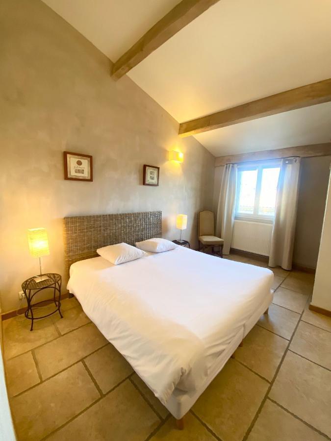Gite De Groupe 9Ch Ou 3 Gites Independants De 3Ch - Patio Et Piscine Interieure Chauffee Toute L'Annee Vallon-Pont-d'Arc Ngoại thất bức ảnh