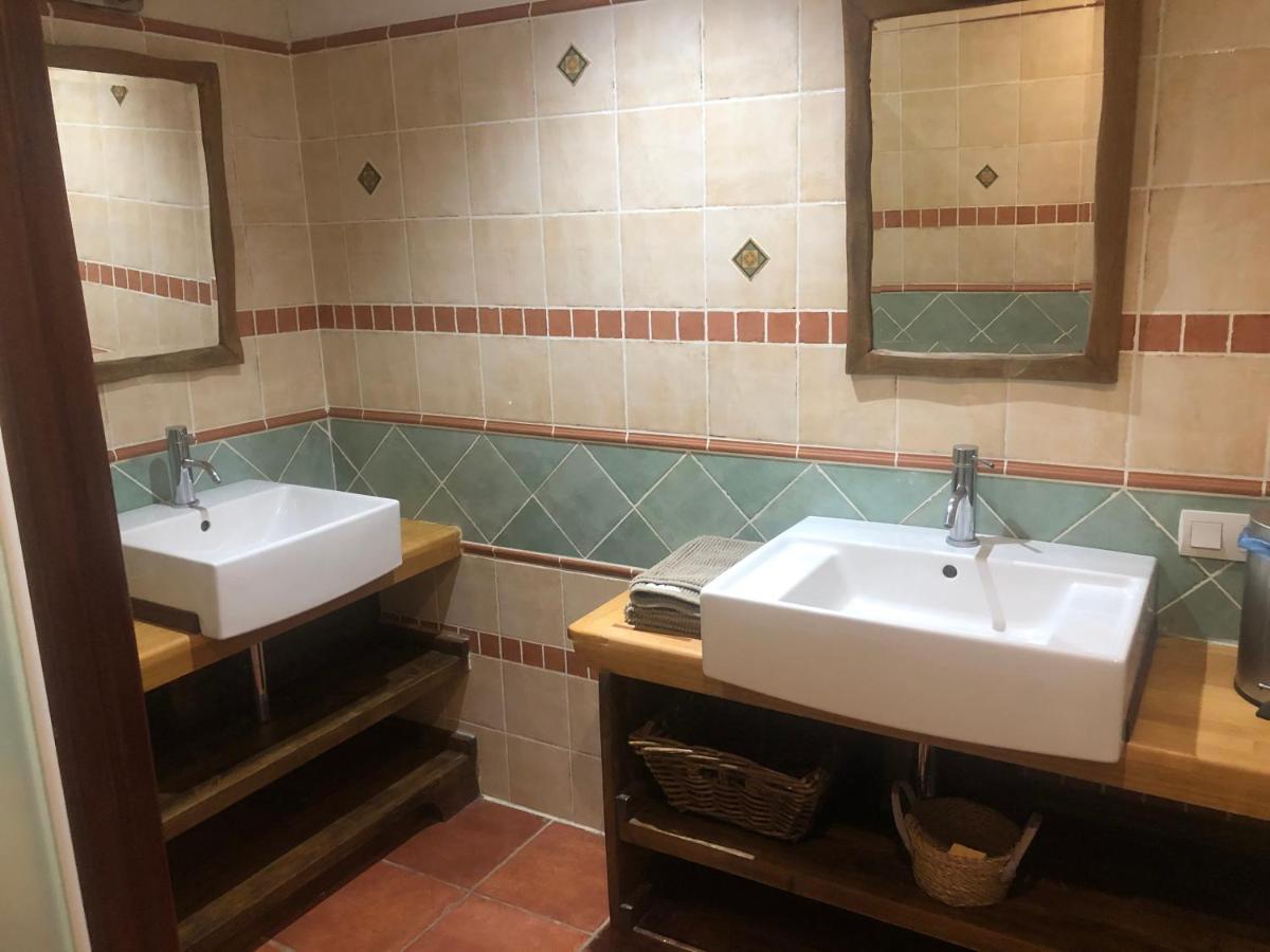 Gite De Groupe 9Ch Ou 3 Gites Independants De 3Ch - Patio Et Piscine Interieure Chauffee Toute L'Annee Vallon-Pont-d'Arc Ngoại thất bức ảnh