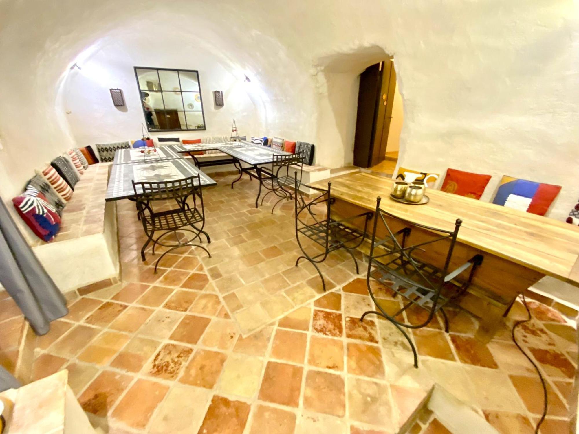 Gite De Groupe 9Ch Ou 3 Gites Independants De 3Ch - Patio Et Piscine Interieure Chauffee Toute L'Annee Vallon-Pont-d'Arc Ngoại thất bức ảnh
